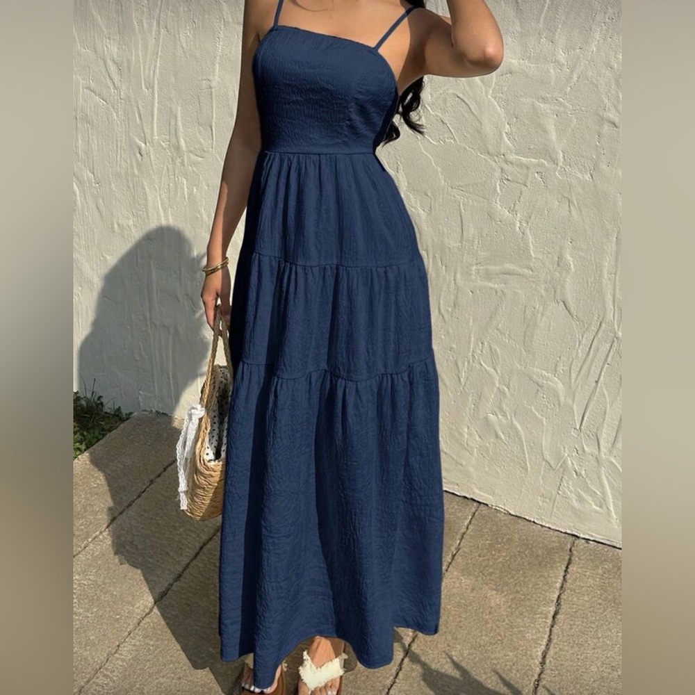 Women's Navy Tiered Maxi Dress - Classic Summer Style